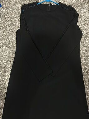 Black Long Sleeve Lace-Trimmed Shift Dress